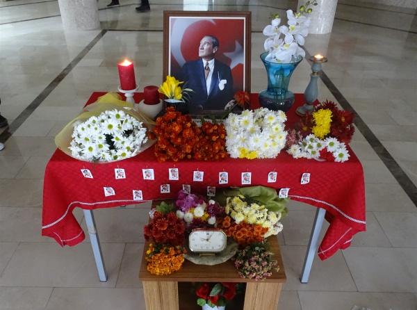 10 Kasım Mustafa Kemal Atatürk´ü Anma İlçe Programı Okulumuzda Yapıldı